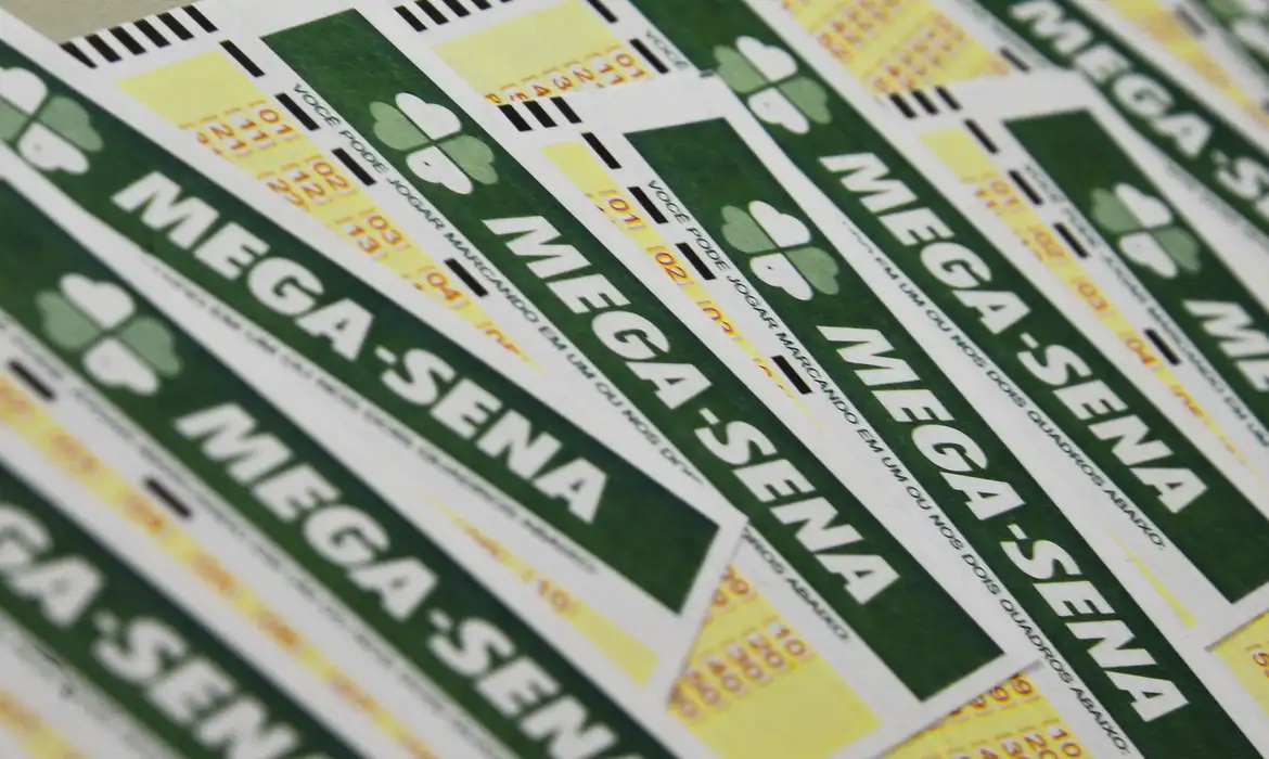 mega-sena-acumula-e-premio-principal-e-estimado-em-r$-70-milhoes-para-a-proxima-terca-feira-(8)