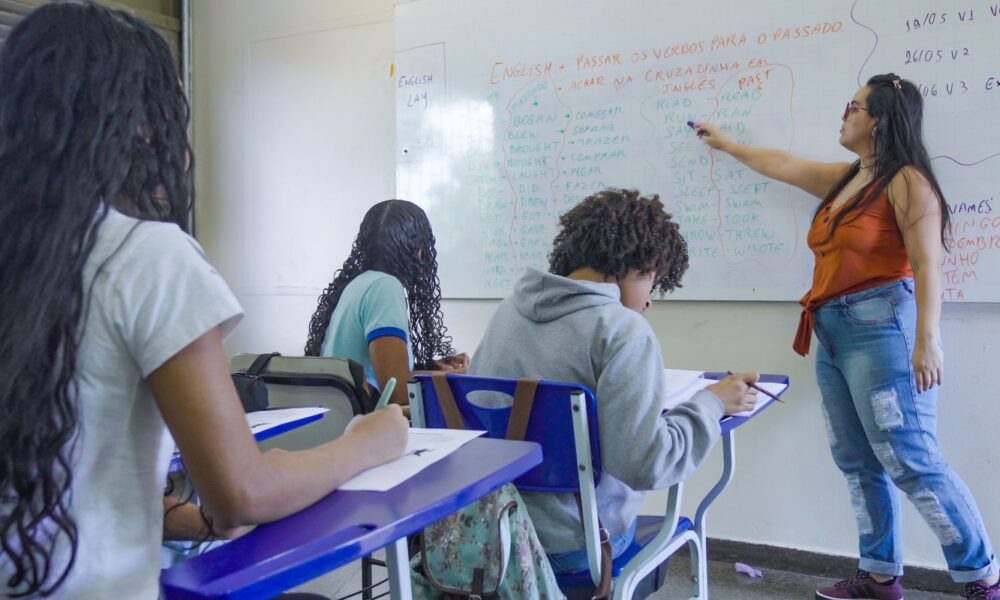 numero-de-professores-jovens-cai-31%-em-dez-anos,-aponta-pesquisa