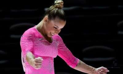 flavia-saraiva-e-ouro-nas-assimetricas-da-copa-do-mundo de-ginastica