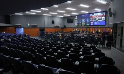 sessao-ordinaria-assembleia-derruba-cinco-vetos-do-executivo-e-mantem-dois-em-sessao-plenaria