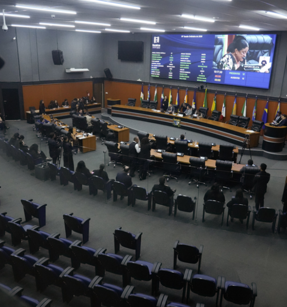 educacao-e-cidadania-assembleia-legislativa-aprova-semana-da-cidadania-e-homenagem-a-primeira-diplomata-de-roraima