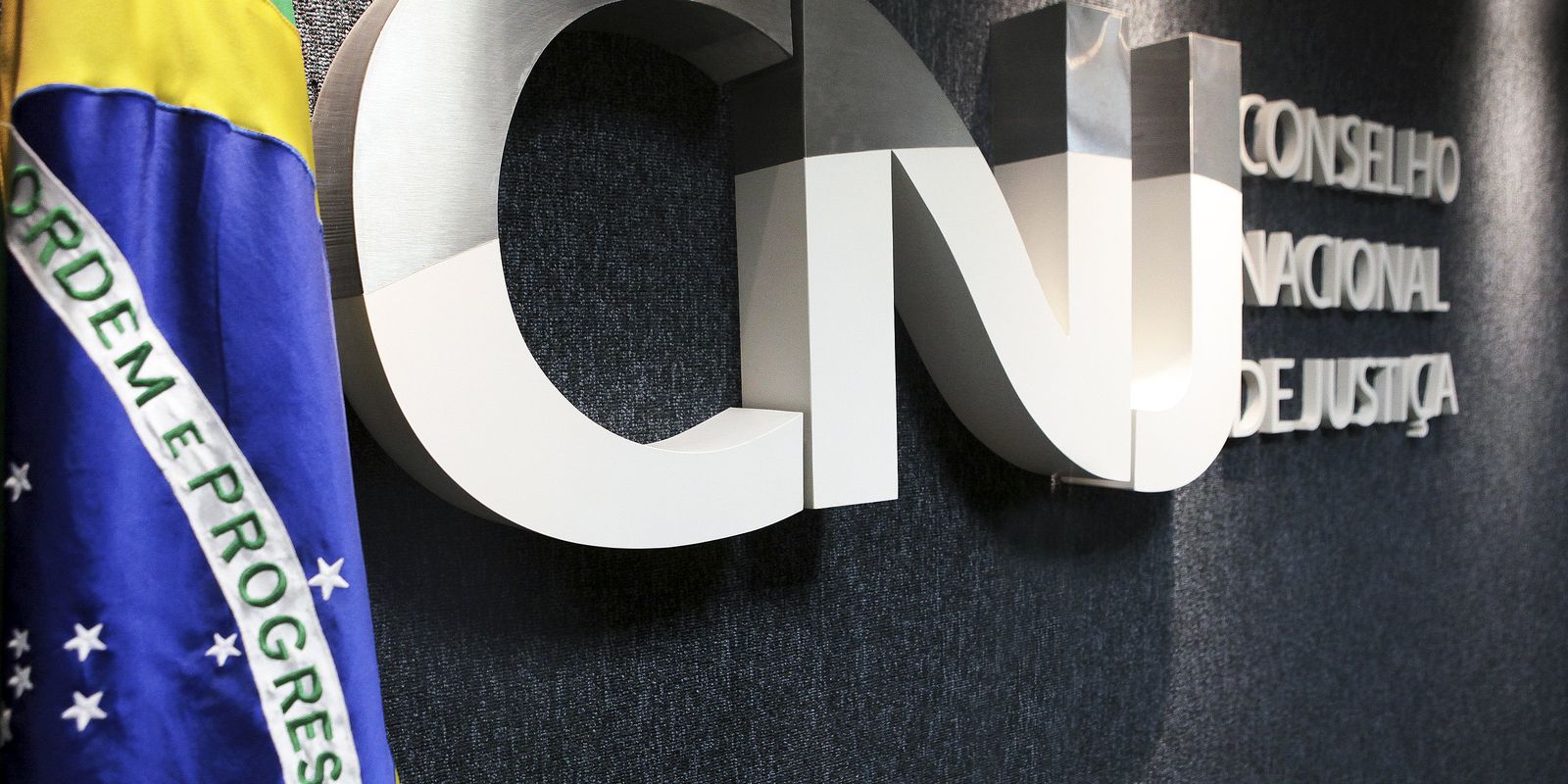 cnj-faz-operacao-em-gabinete-de-desembargador-ligado-a-nunes-marques