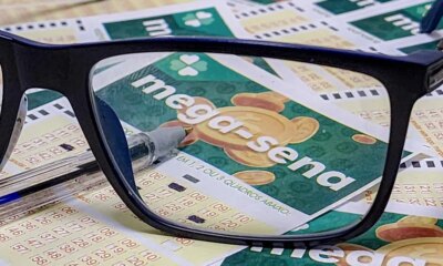 mega-sena-acumula-para-r$-52-milhoes;-veja-os-numeros-sorteados