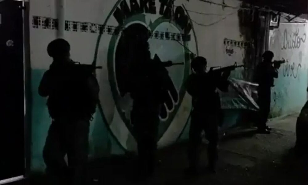 rio:-operacao-no-complexo-da-mare-deixa-tres-mortos,-diz-secretaria