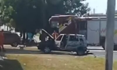 carro-pega-fogo-em-garagem-e-e-arrastado-para-a-rua-por-vizinho-para-nao-atingir-casa-em-boa-vista