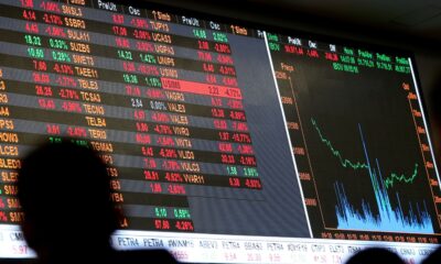 dolar-cai-a-r$-5,-e-bolsa-sobe-quase-8%-apos-primeiro-turno