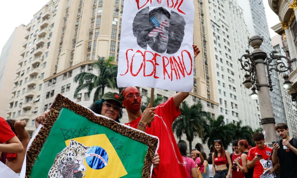 estudantes-fazem-ato-no-rio-de-janeiro-em-defesa-de-voto-em-lula