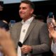 flavio-bolsonaro-recebe-apoio-de-partidos-e-fala-em-mudar-constituicao