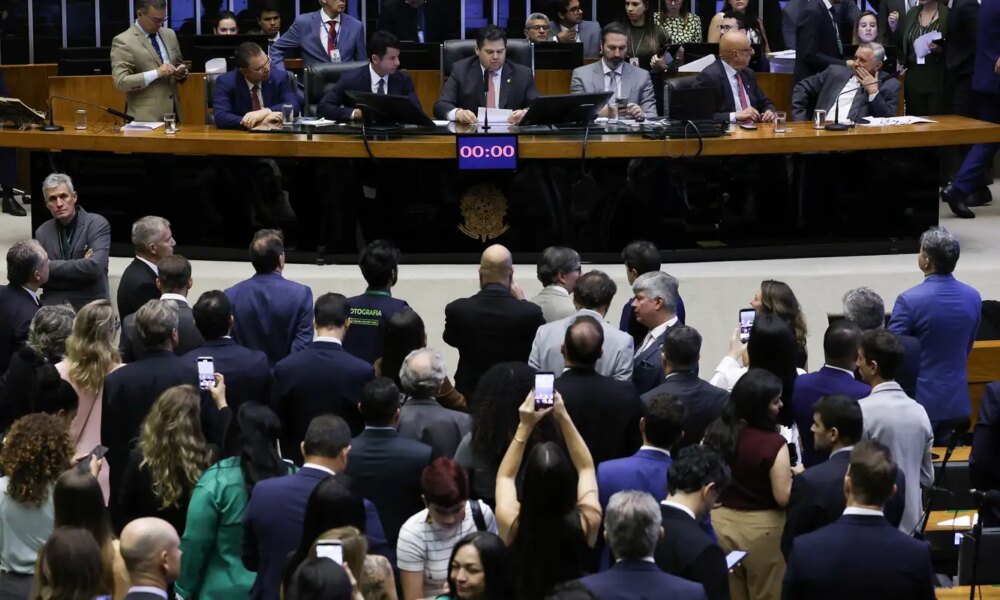 alcolumbre-marca-votacao-da-pec-pelo-fim-da-6×1-para-quarta-feira