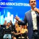 flavio-faz-visita-ao-pai-em-prisao-domiciliar-e-recebe-apoios-em-sp