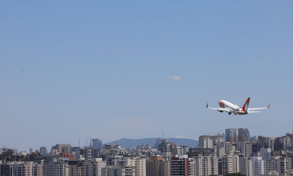 anac-estabelece-regras-mais-restritivas-para-aviacao-em-congonhas-(sp)
