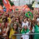 ato-em-apoio-a-democracia-e-a-lula-reune-milhares-no-rio-e-brasilia