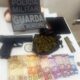 dupla-e-presa-por-suspeita-de-trafico-de-drogas-e-envolvimento-em-furtos-de-motos-em-bonfim