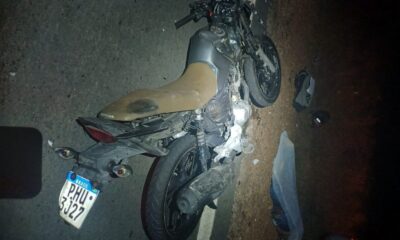 motociclista-bate-em-picape,-cai-na-pista-e-morre-atropelado-no-canta